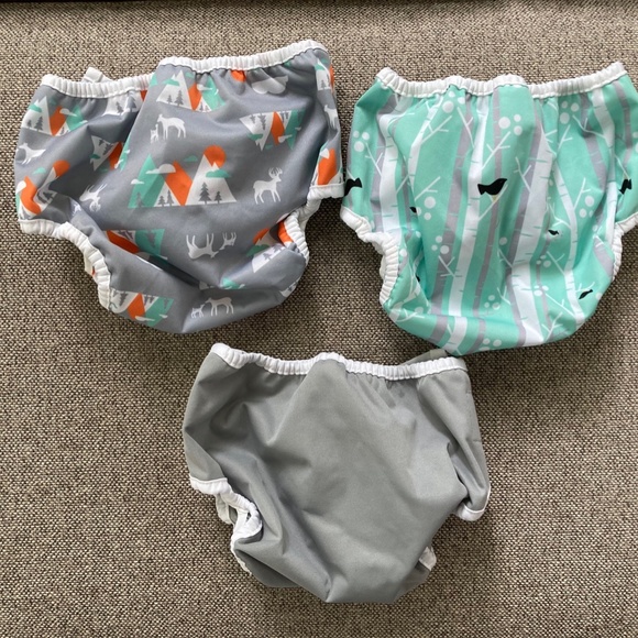 Thirsties Size 2 Diaper Covers - Picture 2 of 3